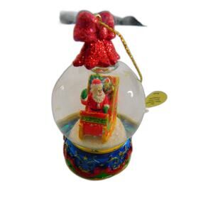 The Danbury Mint The White Christmas Santa Snow Globe Ornament